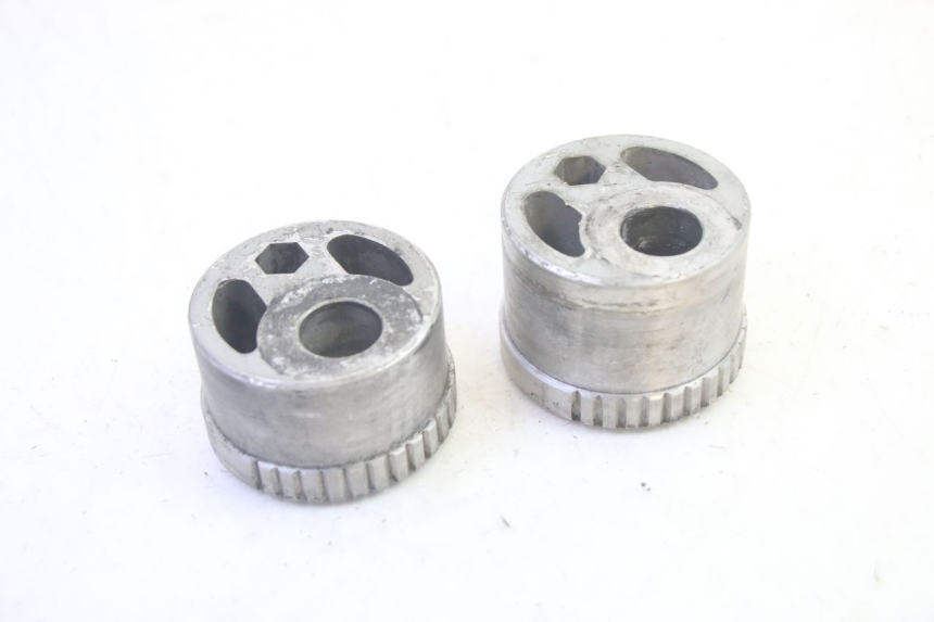 photo de CHAIN ADJUSTER KAWASAKI GPZ RX 1000 (1986 - 1988) - Alternative perspective