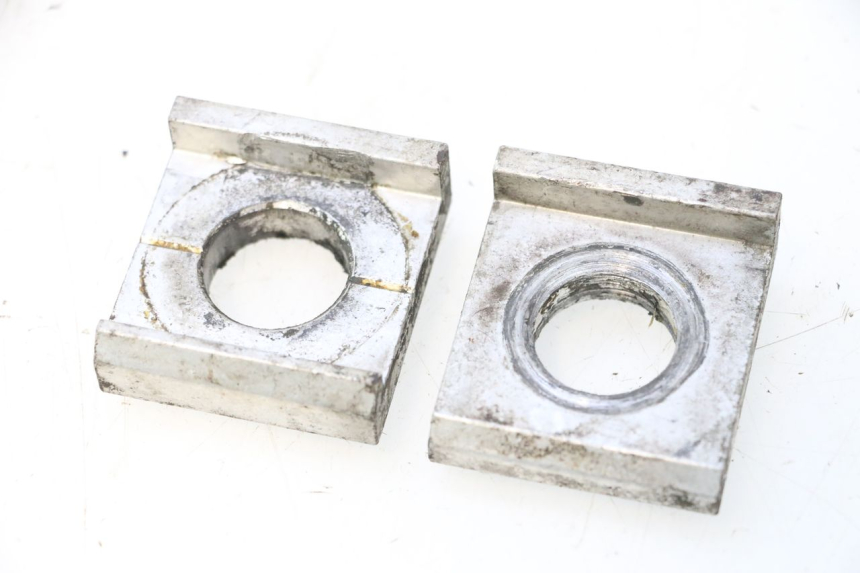 photo de CHAIN ADJUSTER SUZUKI GSF N BANDIT 1200 (2001 - 2005) - Main view