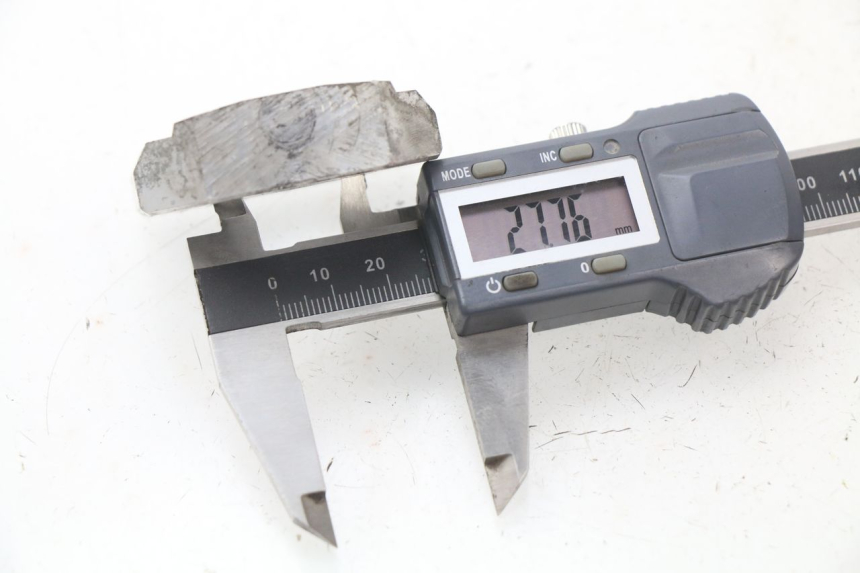 photo de CHAIN ADJUSTER SUZUKI GSX-R GSXR K16 1000 (2012 - 2016) - Component detail