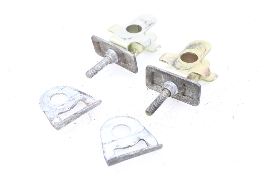 photo de CHAIN ADJUSTER HYOSUNG GTR 125 (2006 - 2008) - Main view