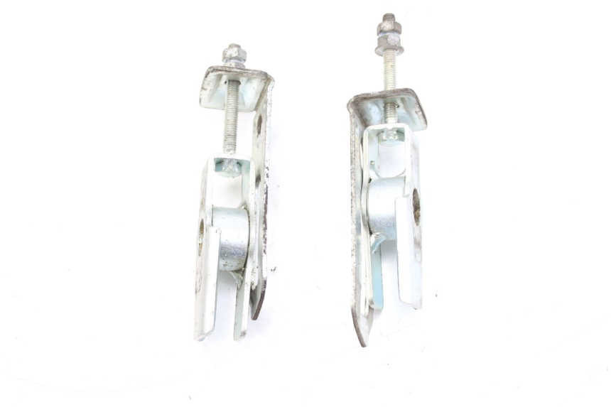 photo de CHAIN TENSIONER SYM HUSKY 125 (1999 - 2005) - Alternative perspective