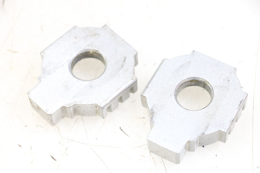 photo de CHAIN ADJUSTER HUSQVARNA SVARTPILEN 401 (2018 - 2023) - Component detail