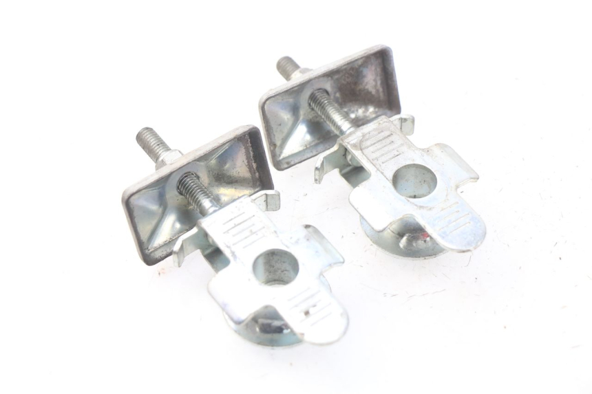 photo de CHAIN ADJUSTER SUZUKI RV VAN VAN 125 (2003 - 2008) - Component detail