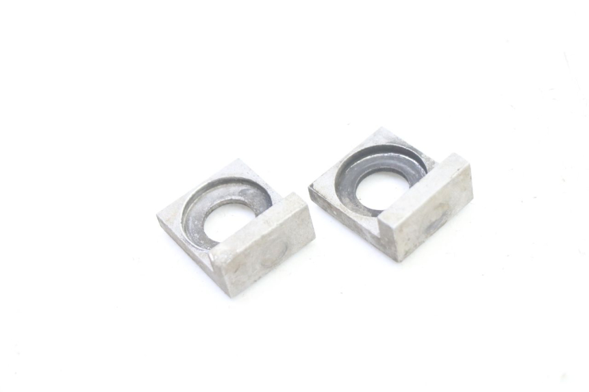 photo de CHAIN ADJUSTER APOLLO RXF 125 - Component detail