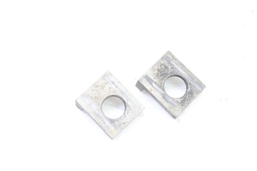 photo de CHAIN ADJUSTER APOLLO RXF 125 - Alternative perspective