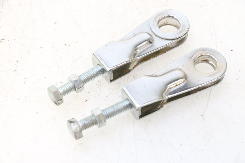 photo de CHAIN ADJUSTER YAMASAKI STREET 50 (2013 - 2018) - Main view