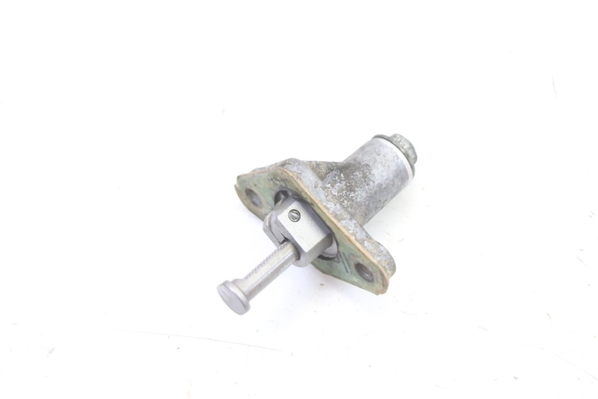 photo de CHAIN ADJUSTER PIAGGIO SUPER LX 125 (2000 - 2003) - Zoom on usage condition