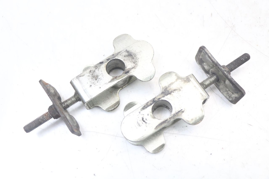 photo de CHAIN ADJUSTER SUZUKI GS F 500 (2004 - 2007) - Main view