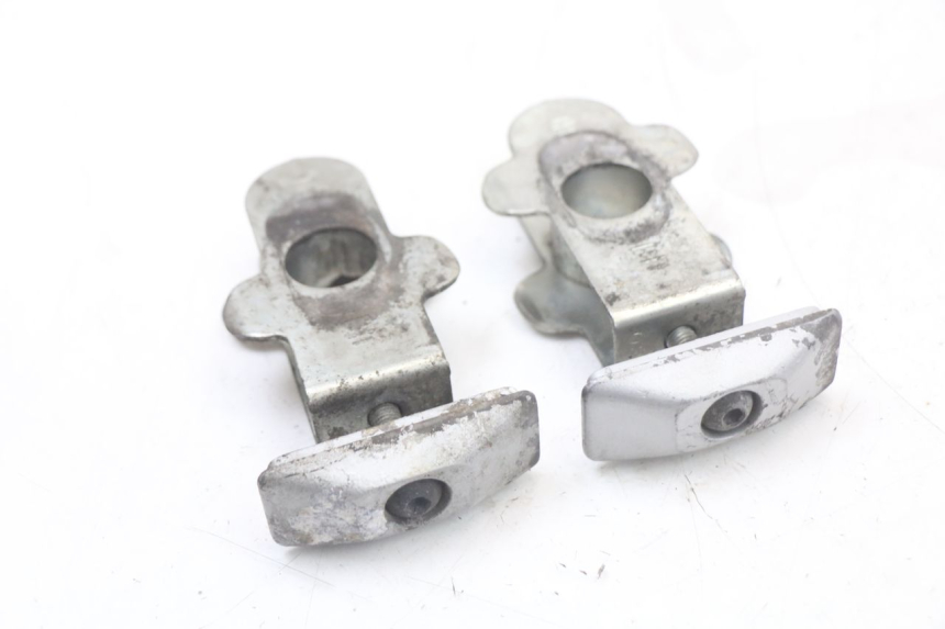 photo de CHAIN ADJUSTER SUZUKI GSR 750 (2011 - 2017) - Main view