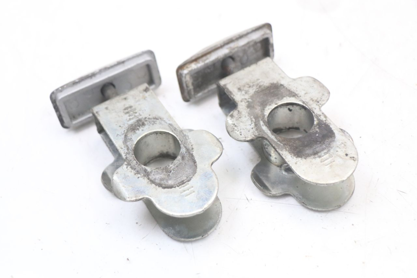 photo de CHAIN ADJUSTER SUZUKI GSR 750 (2011 - 2017) - Component detail