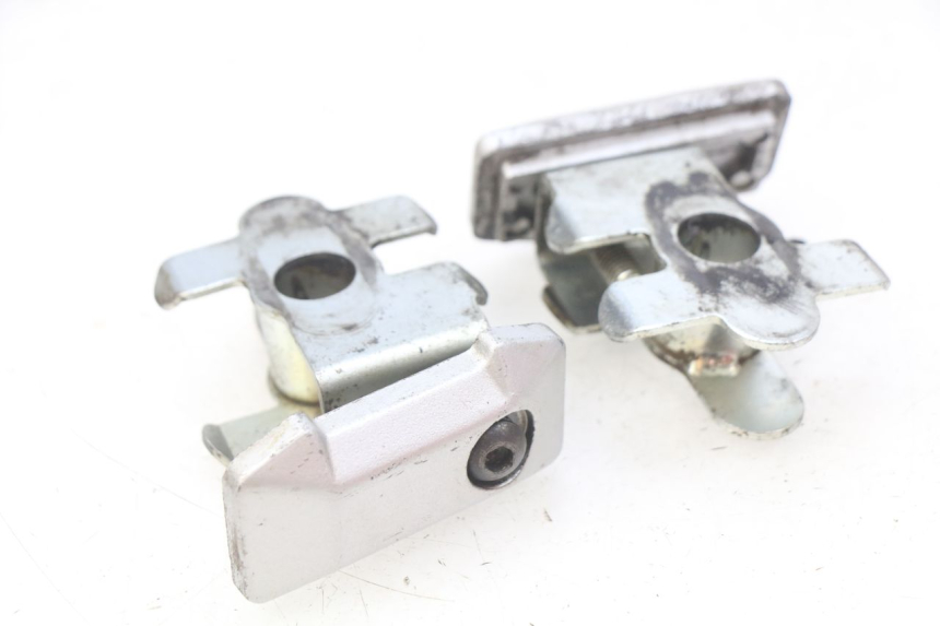 photo de CHAIN TENSIONER SUZUKI SV N 650 (1999 - 2002) - Zoom on usage condition