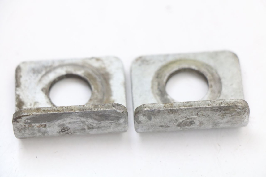 photo de CHAIN ADJUSTER MINI MX SX 125 - Component detail