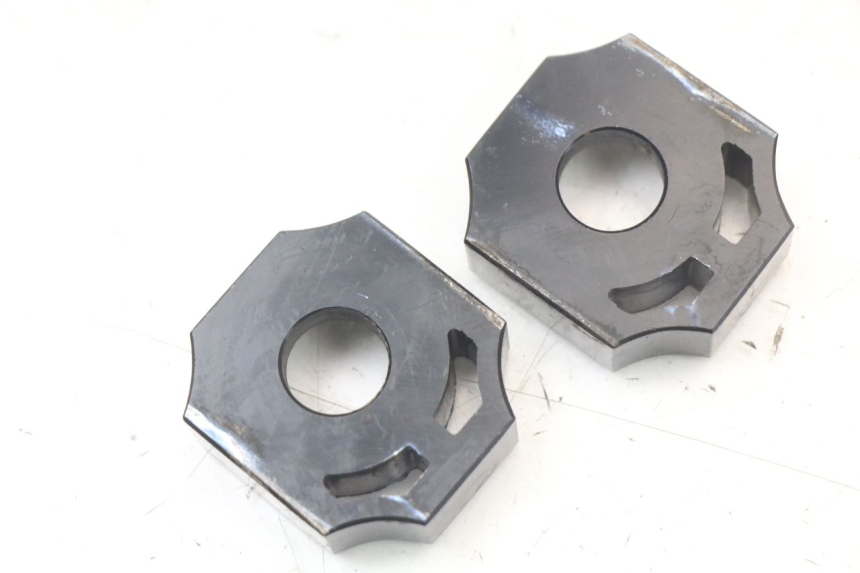 photo de CHAIN ADJUSTER NITRO MOTORS THUNDER 125 - Technical close-up