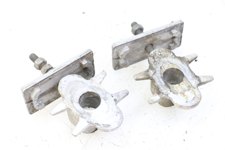 photo de CHAIN TENSIONER YAMAHA FZS FAZER 600 (2001 - 2003) - Zoom on usage condition