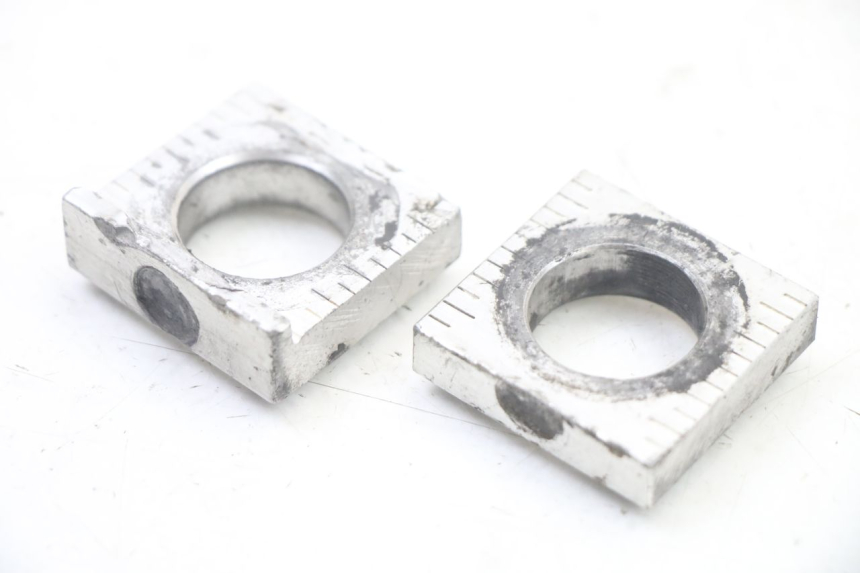 photo de CHAIN ADJUSTER YAMAHA YZ 125 (2006 - 2016) - Main view