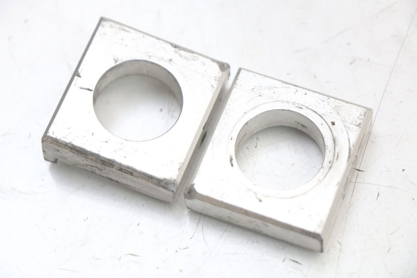 photo de CHAIN TENSIONER YAMAHA YZ 125 (2017 - 2021) - Zoom on usage condition