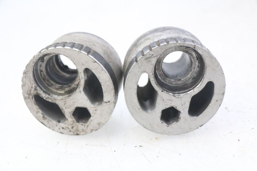 photo de CHAIN TENSIONER KAWASAKI ZEPHYR 1100 ( - 1995) - Zoom on usage condition