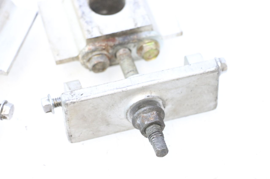 photo de CHAIN TENSIONER KAWASAKI ZX-6R ZX6R 600 (1995 - 1997) - Alternative perspective