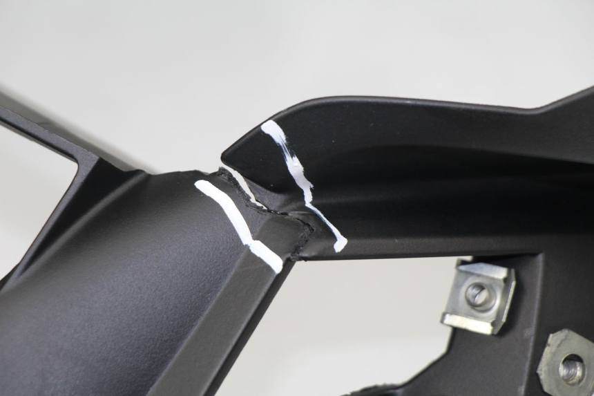photo de FRONT FAIRING BMW R RT ABS 1200 (2010 - 2014) - Zoom on usage condition