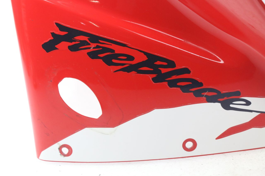 photo de FRONT FAIRING HONDA CBR 919 RR FIREBLADE 900 (1998 - 1999) - Distinctive features