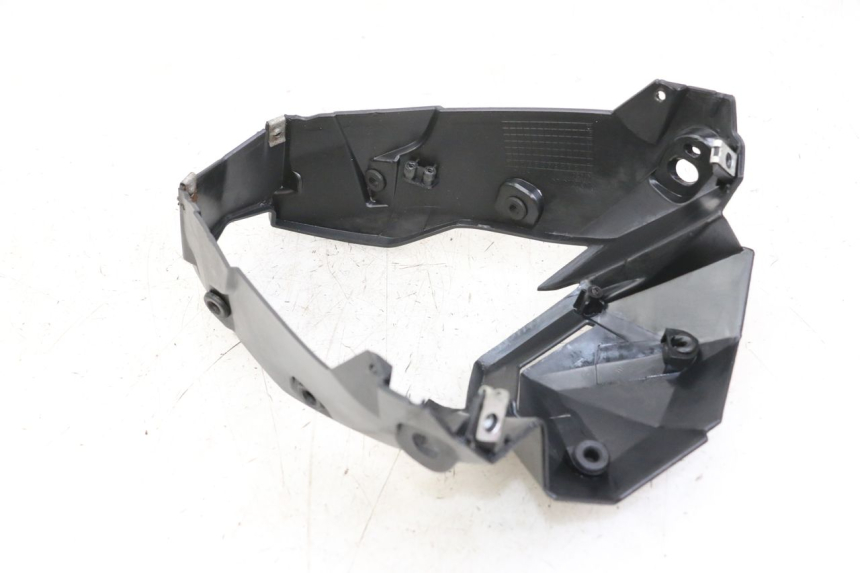 photo de FRONT FAIRING EBROH BRAVO GLE 1 (2020 - 2024) - Zoom on usage condition