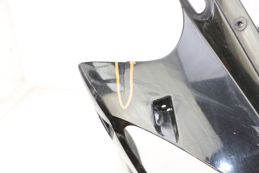 photo de FRONT FAIRING YAMAHA FZ6 FAZER S2 600 (2007 - 2011) - Component detail