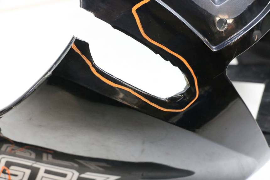 photo de FRONT FAIRING KAWASAKI GPZ RX 1000 (1986 - 1988) - Spare part profile view