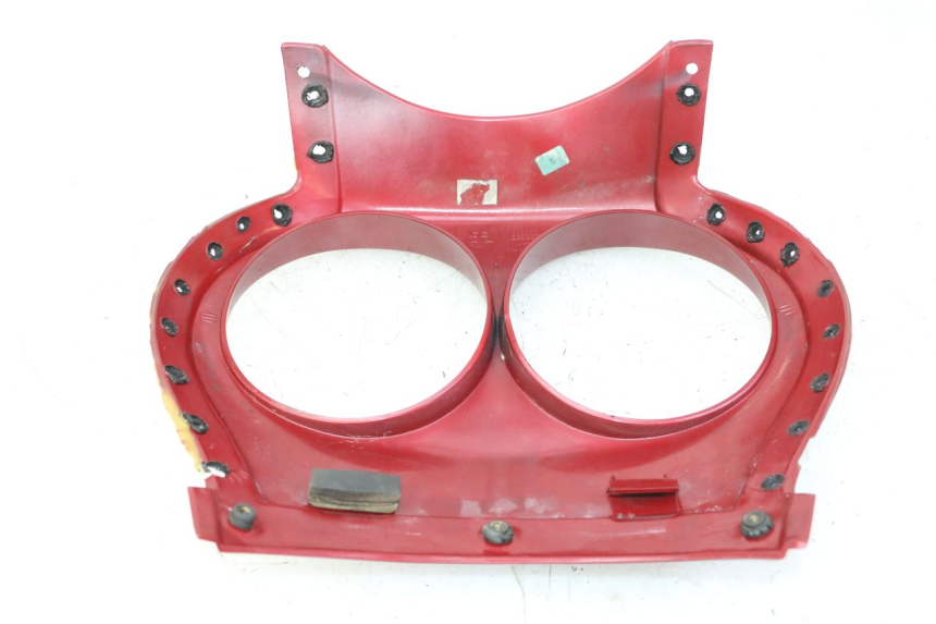 photo de FRONT FAIRING TRIUMPH SPRINT 900 (1995 - 1998) - Fixing points details