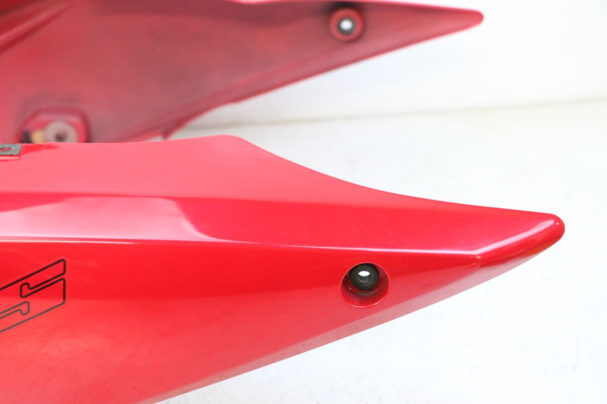 photo de FRONT FAIRING SUZUKI SV S 650 (2003 - 2009) - Surface and material condition