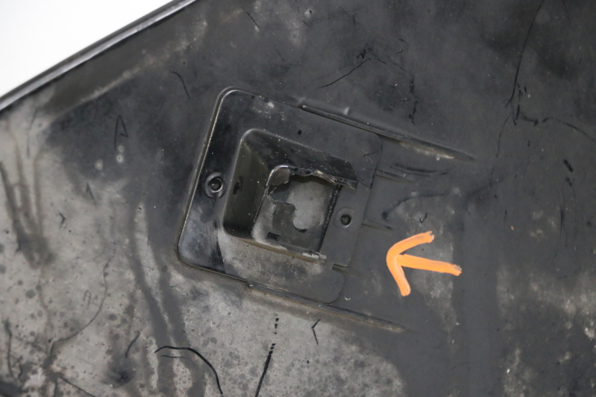 photo de FRONT FAIRING YAMAHA XJ F 900 (1983 - 1994) - Component zoom