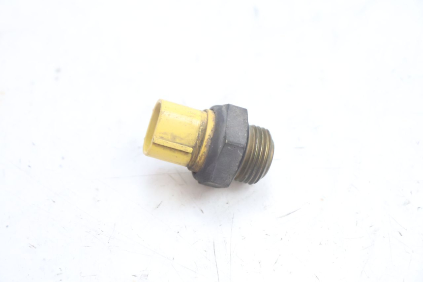photo de THERMO SWITCH SUZUKI BURGMAN EXECUTIVE ABS 650 (2006 - 2012) - Component detail