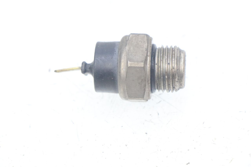 photo de THERMO SWITCH HONDA CBR R 125 (2003 - 2006) - Zoom on usage condition