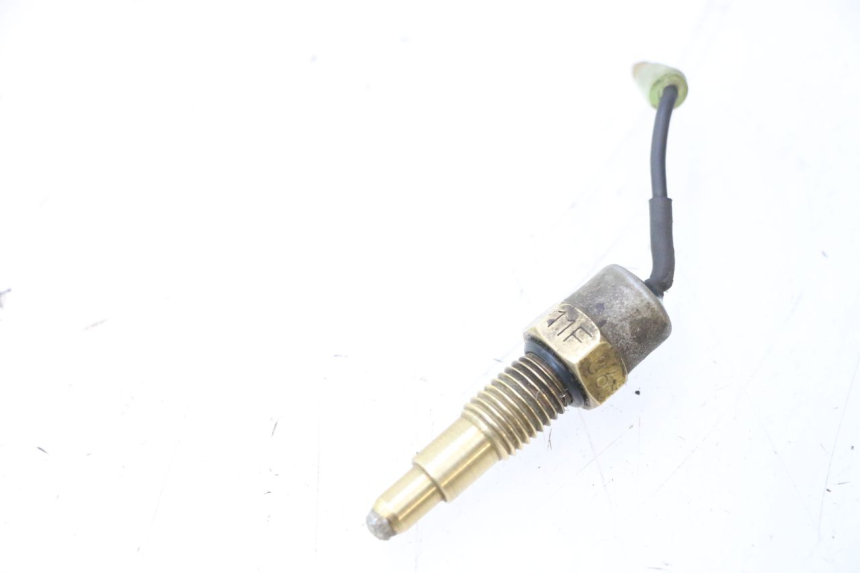 photo de THERMO SWITCH KAWASAKI GPX F ZX750F 750 (1986 - 1990) - Component detail