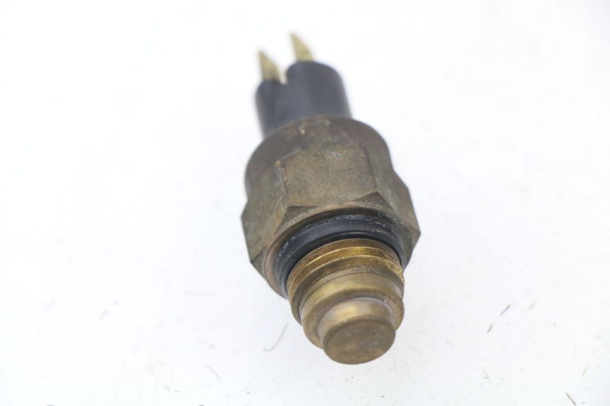 photo de THERMO SWITCH KYMCO GRAND DINK 250 (2002 - 2007) - Component detail