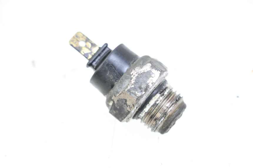 photo de THERMO SWITCH HONDA VT C2 SHADOW 750 (1997 - 2001) - Component detail