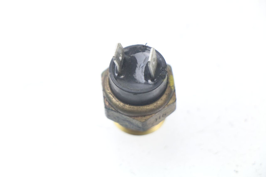 photo de THERMO SWITCH PEUGEOT SATELIS COMPRESSOR K15 125 (2006 - 2009) - Zoom on usage condition