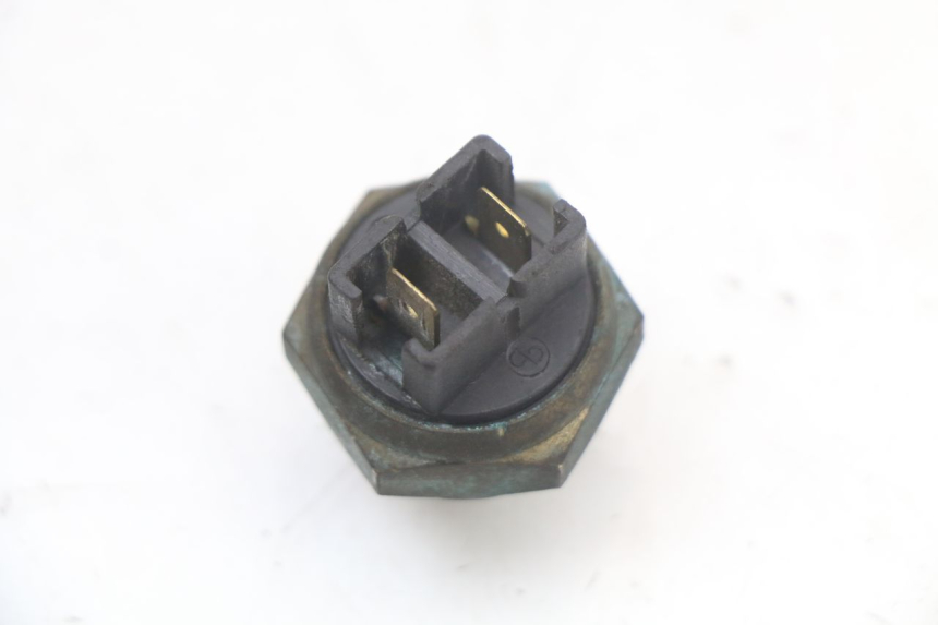 photo de THERMO SWITCH APRILIA SCARABEO GT 125 (1999 - 2007) - Zoom on usage condition
