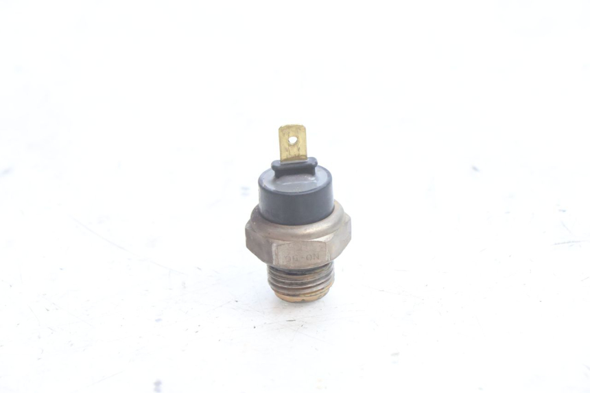 photo de THERMO SWITCH HONDA SH 125 (2001 - 2003) - Main view