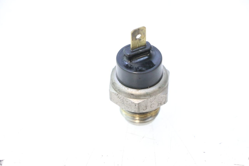 photo de THERMO SWITCH HONDA ST PAN EUROPEAN 1100 (1990 - 2002) - Alternative perspective