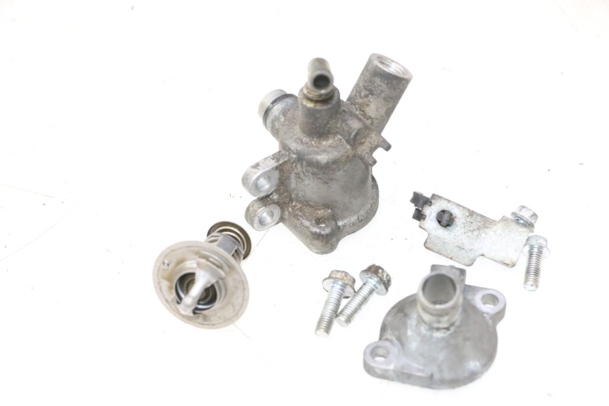photo de THERMOSTAT HONDA FES PANTHEON 125 (2003 - 2007) - Surface and material condition