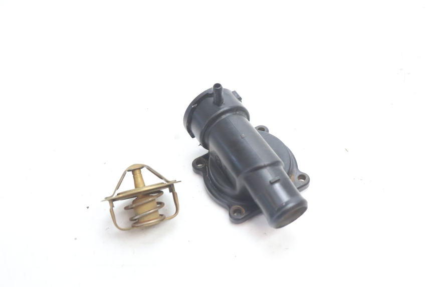 photo de THERMOSTAT KAWASAKI GPX F ZX750F 750 (1986 - 1990) - Component detail