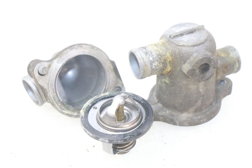 photo de THERMOSTAT SUZUKI TLS TL S 1000 (1997 - 2001) - Technical close-up