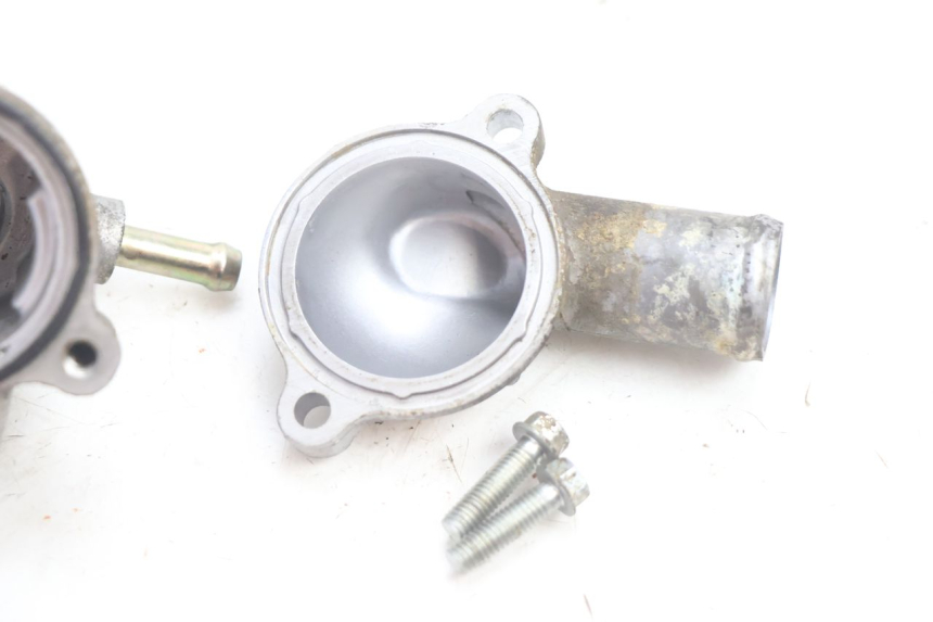 photo de THERMOSTAT HONDA VFR FI RC46 800 (1998 - 2001) - Zoom on usage condition