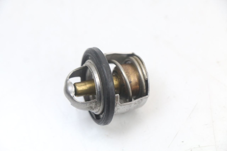 photo de THERMOSTAT YAMAHA YP MAJESTY 125 (2002 - 2006) - Component detail