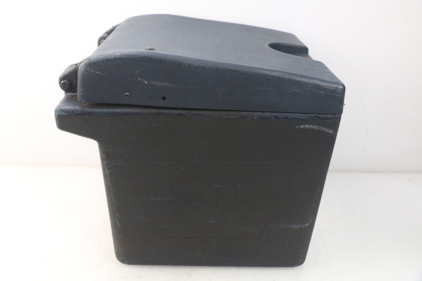 photo de TOP BOX KYMCO AGILITY 4T 50 (2005 - 2018) - Main view