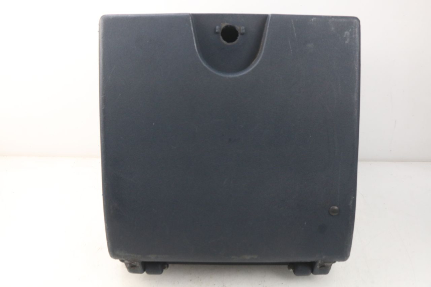 photo de TOP BOX KYMCO AGILITY 4T 50 (2005 - 2018) - Product overview