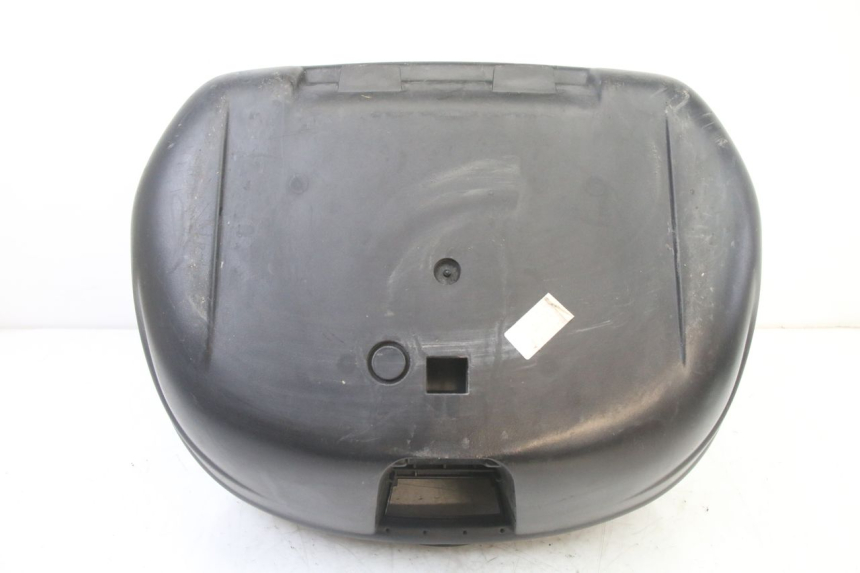 photo de TOP BOX APRILIA ATLANTIC 125 (2003 - 2009) - Distinctive features
