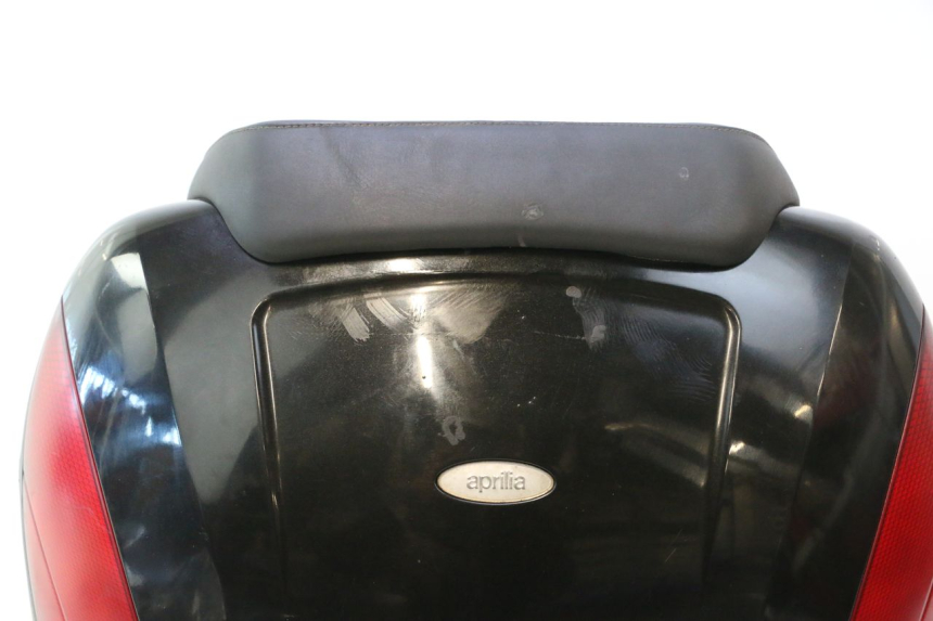 photo de TOP BOX APRILIA ATLANTIC S 125 (2010 - 2013) - Distinctive features