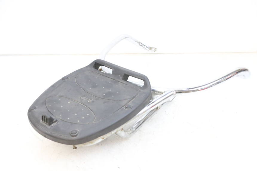 photo de TOP BOX PEUGEOT DJANGO 4T 50 (2014 - 2019) - High-resolution close-up