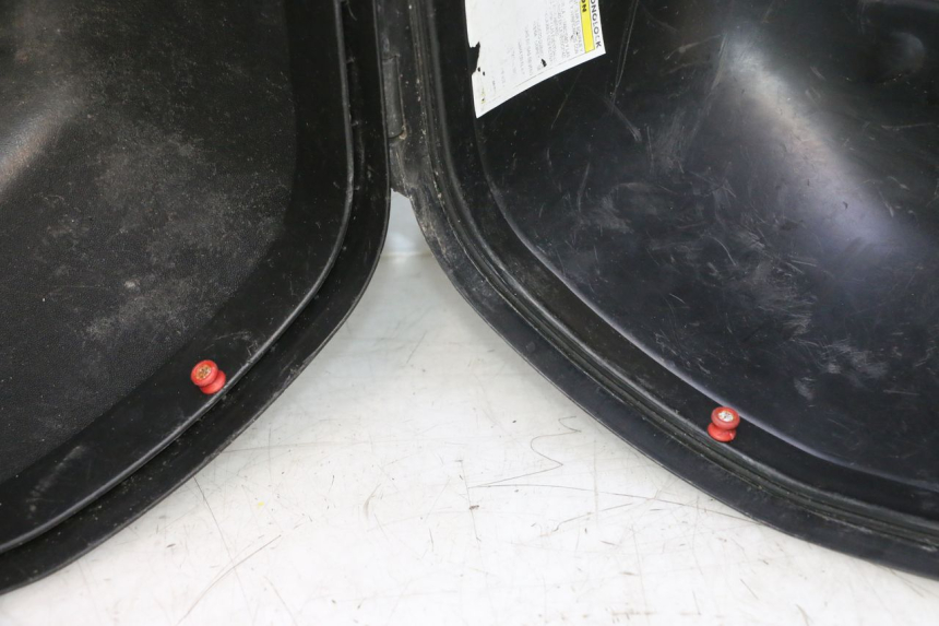 photo de TOP BOX PEUGEOT ELYSTAR 50 (2002 - 2014) - Technical close-up